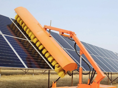 How to choose a photovoltaic solar cleaning machine roller brush